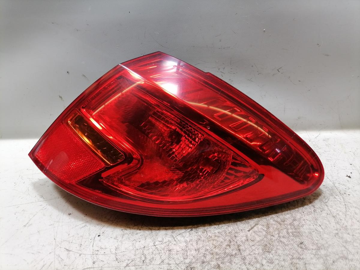 Opel Meriva B original R&uuml;cklicht R&uuml;ckleuchte Schlussleuchte rechts Bj.2010